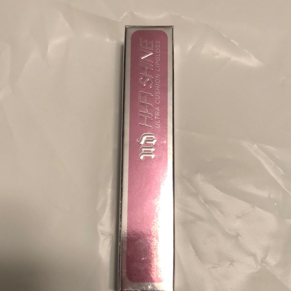 Urban Decay Ultra Cushion Lipgloss